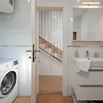 Exclusive Okrug Gornji With Shared Pool - Two Bedroom With Shared Pool Apartamento Trogir
