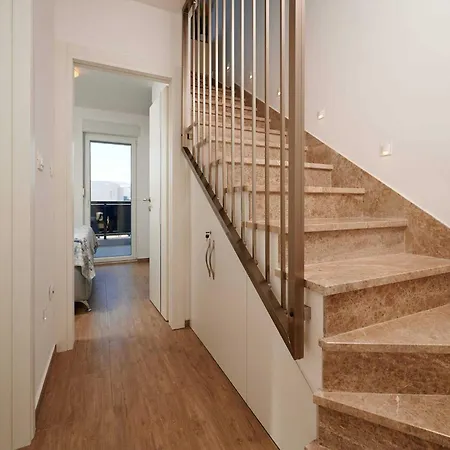 アパート Exclusive Okrug Gornji With Shared Pool - Two Bedroom With Shared Pool *