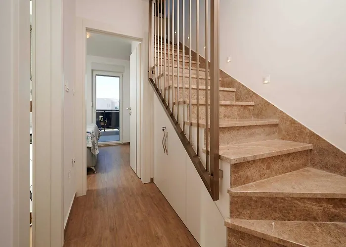 アパート Exclusive Okrug Gornji With Shared Pool - Two Bedroom With Shared Pool *